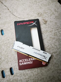 Ram Kingston Hyper X DDR4 8G(8*1) Bus2666 (White)