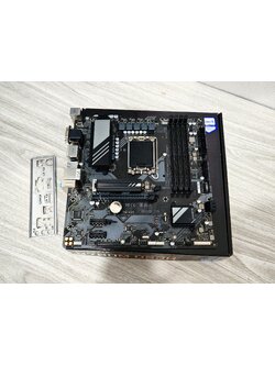 GIGABYTE B760M DS3H (DDR5)