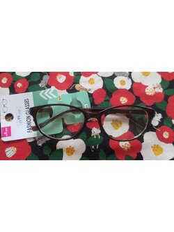 ของแท้จากญี่ปุ่น !! แว่นกันแดด แว่นใส กัน ยูวี uv cut 99% สะท้อนแสงยูวี ฟรีไซส์