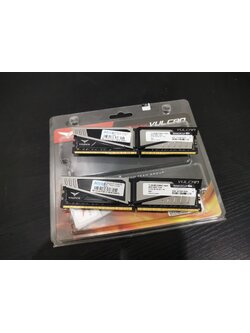 RAM TEAMGROUP VULCAN DDR4 16GB(8X2)/2400
