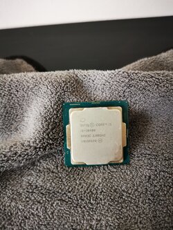 CPU i5 10400
