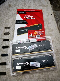 RAM Kingston HyperX FURY RGB DDR4 16GB (8GBX2)/2666