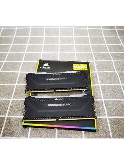 Ram Corsiar VENGEANCE RGB PRO DDR4 16GB(8x2)/3200MHz