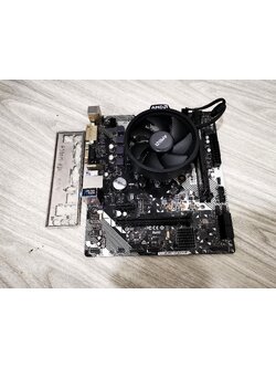 เซ็ตมัดรวม บอร์ด A320M + R5 1400 + Ram 8GB