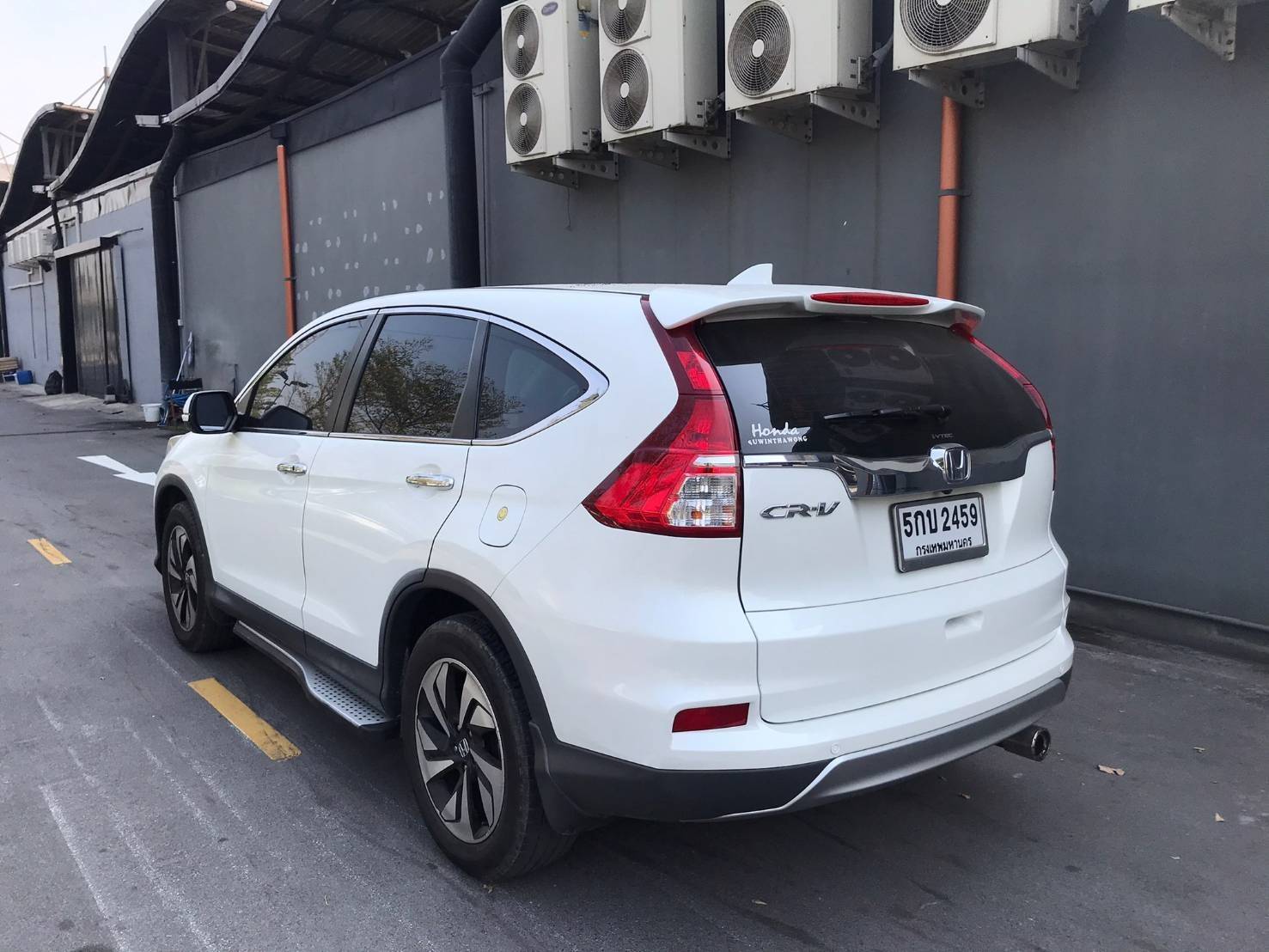 Honda CRV 2.4EL 2WD AT (MNC) สีขาว ปี 2016