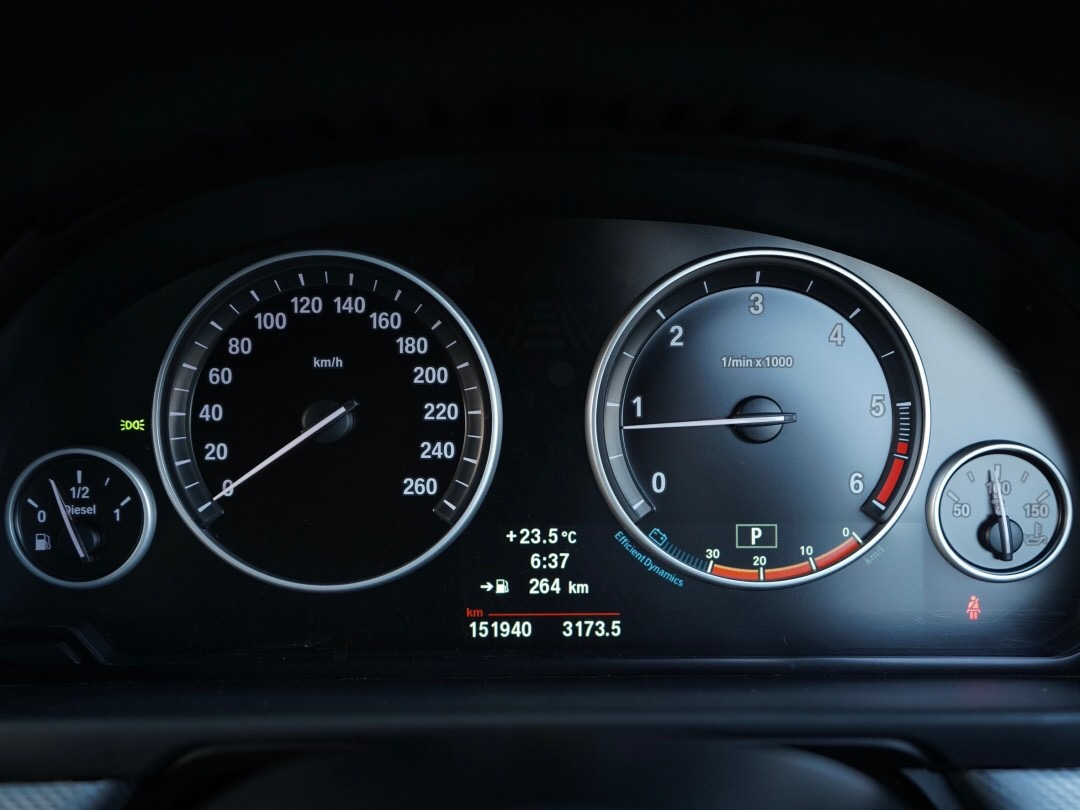 Bmw F10 520d M-sport ปี 2013