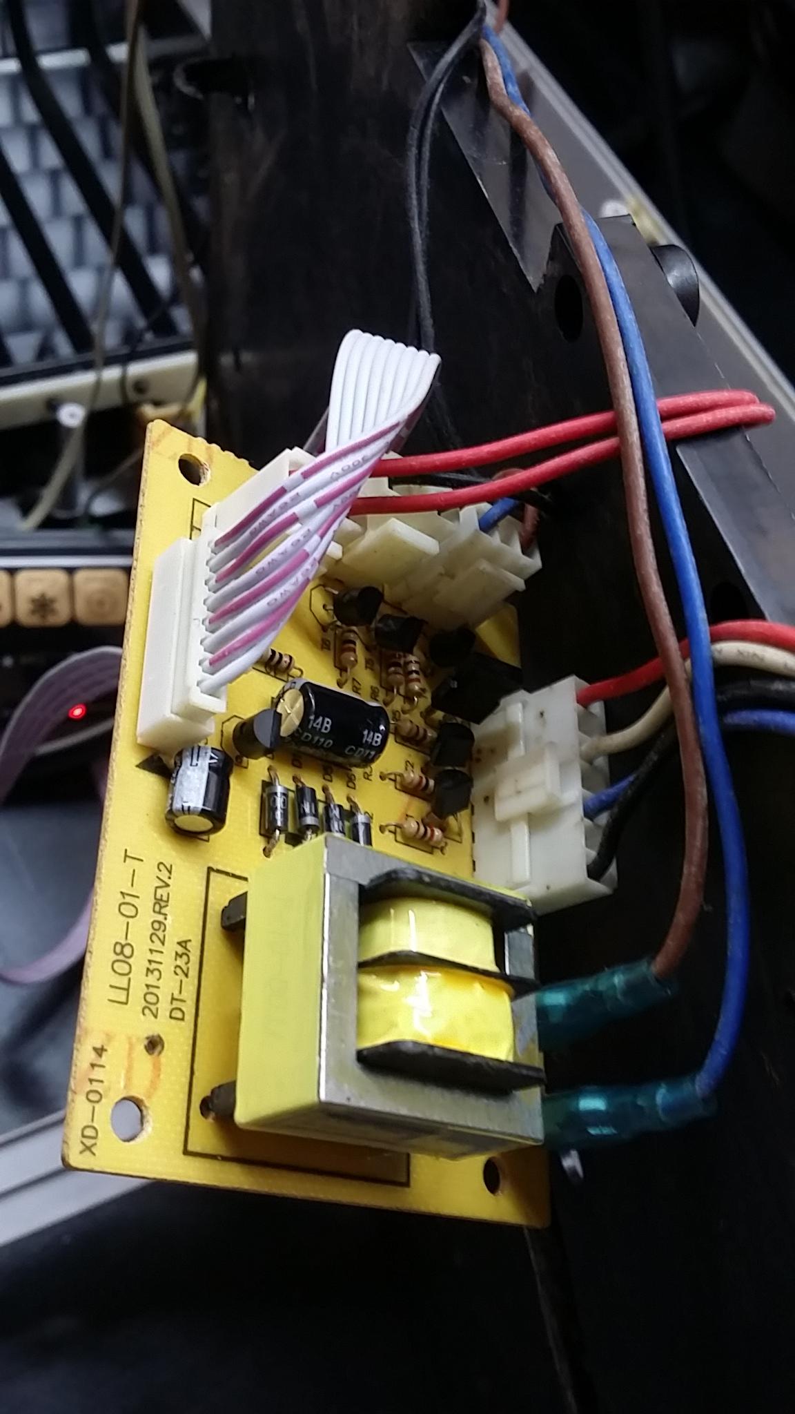 ซ่อมพัดลมไอเย็น ยี่ห้อ CLARTE รุ่น CT22AC อาการเครื่องซ๊อตเปิดไม่ติด