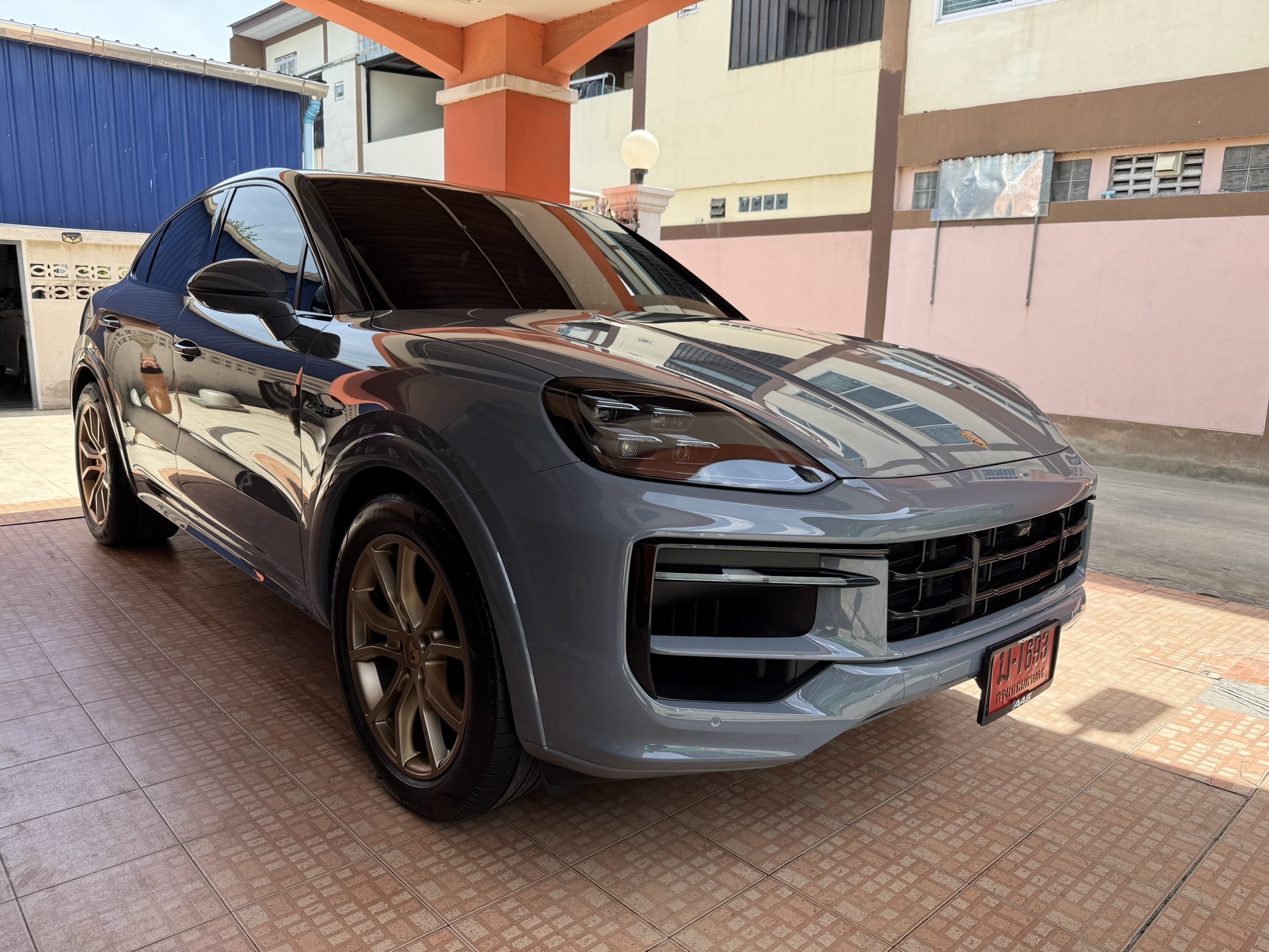 PORSCHE CAYENNE COUPE ปี 2024