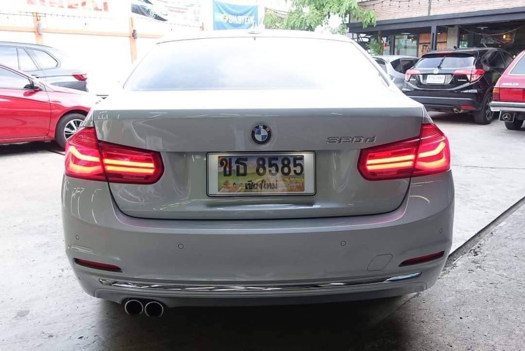 BMW 320d Iconic (F30 LCI) ปี 2017
