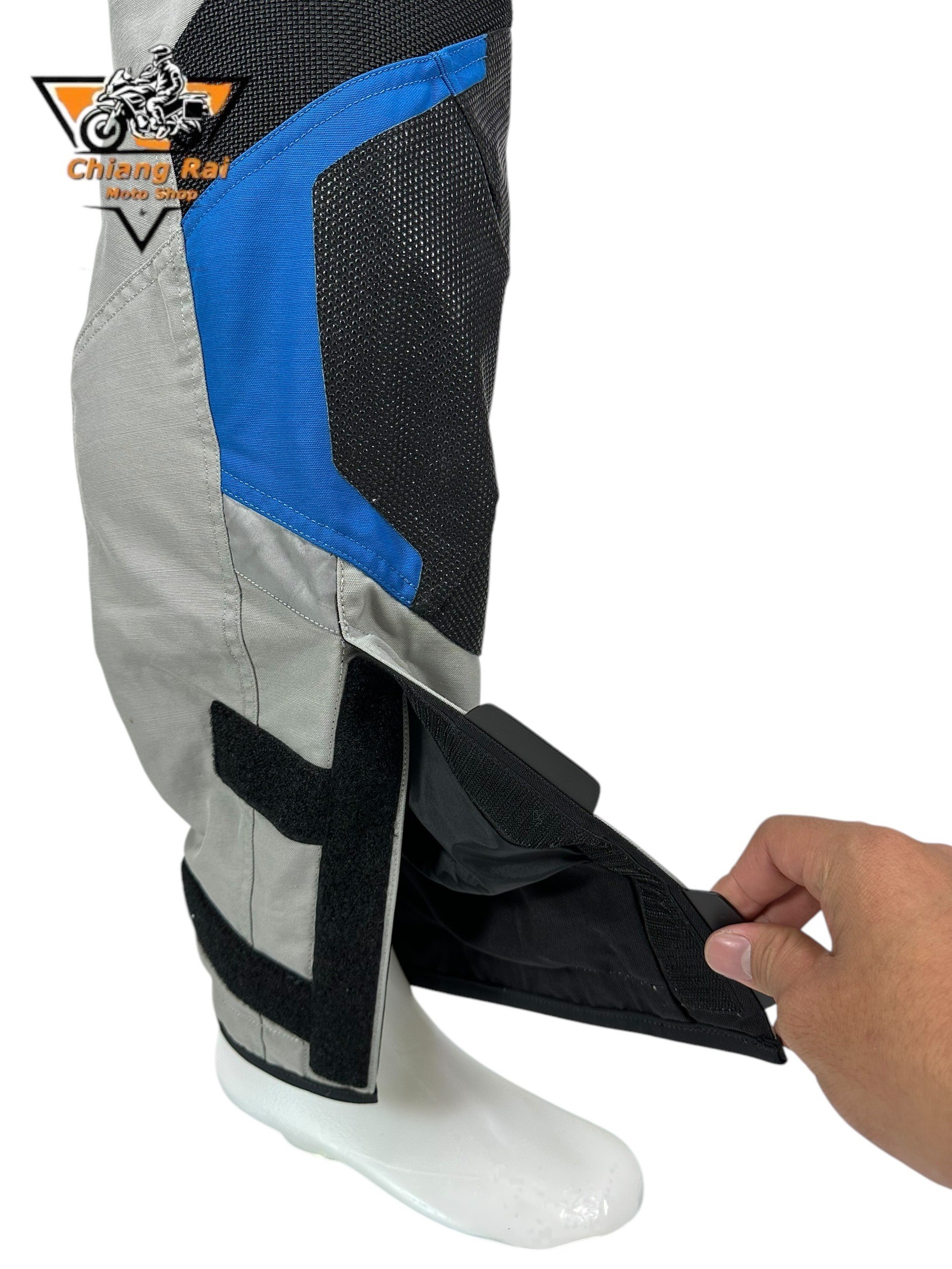 ชุดสำหรับขี่มอเตอร์ไซด์ ( มือสอง ) SET 020 ชุดทัวริ่ง เสื้อการ์ด + กางเกง ยี่ห้อ**BMW**