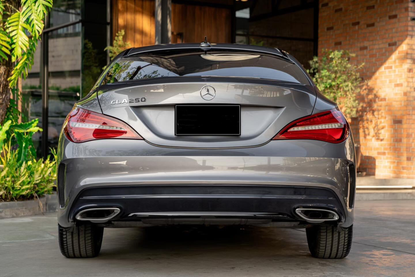 Mercedes-Benz CLA250 AMG WhiteArt Edition ปี 2018