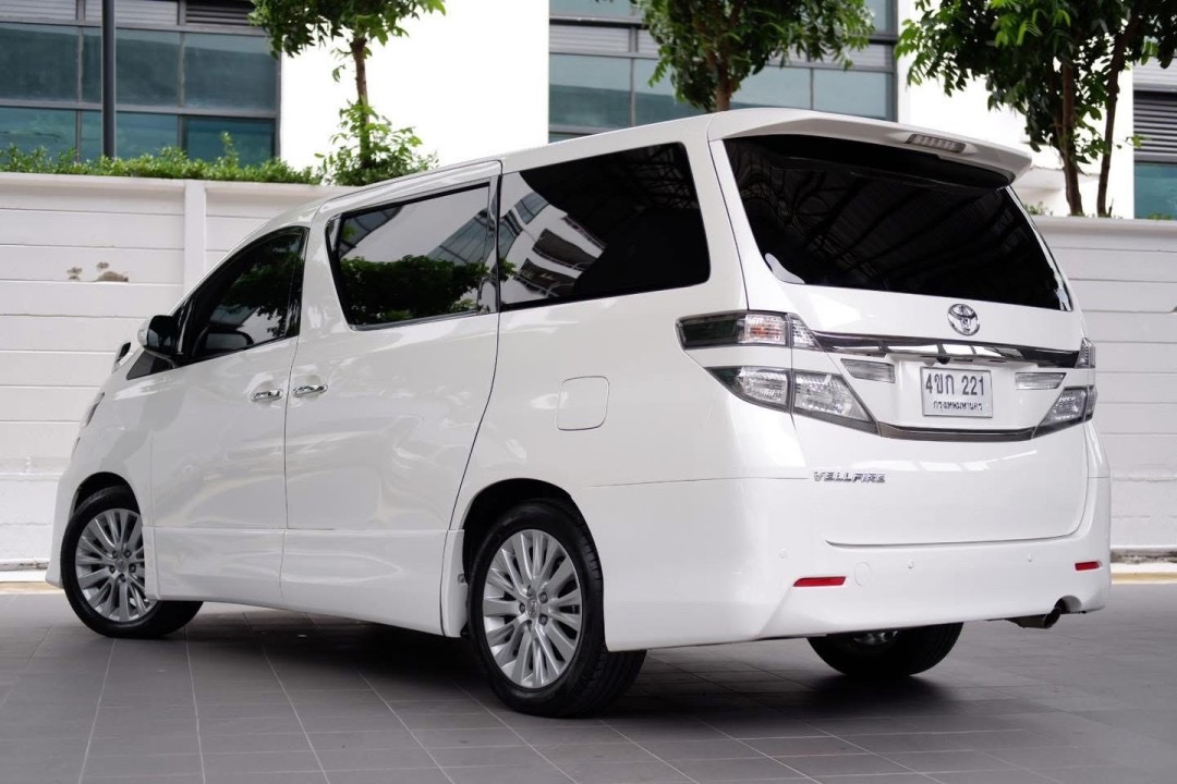 TOYOTA VELLFIRE 2.4 V ZG Edition ปี 2014