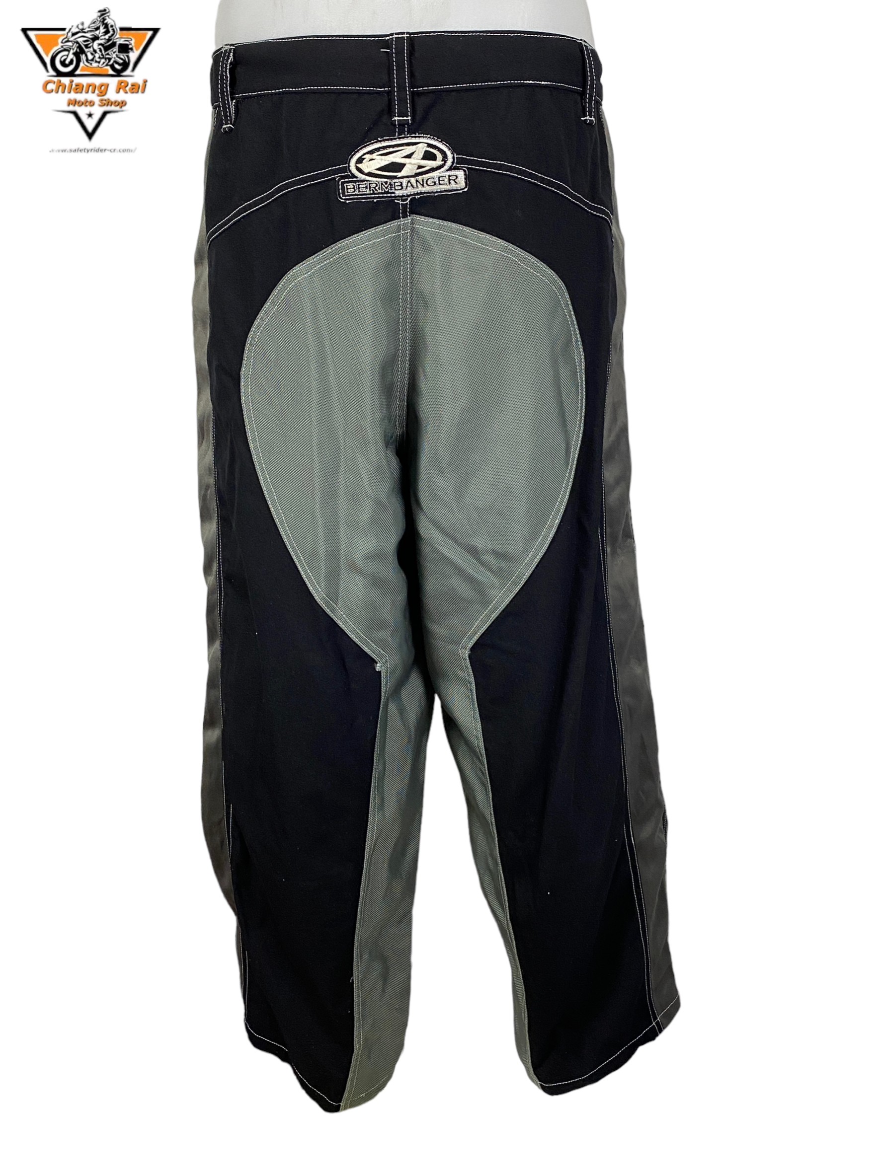 กางเกงสำหรับขี่มอเตอร์ไซด์ ( มือสอง ) E&A 598: เอว 34" ยาว 26" **BERMBANGER**