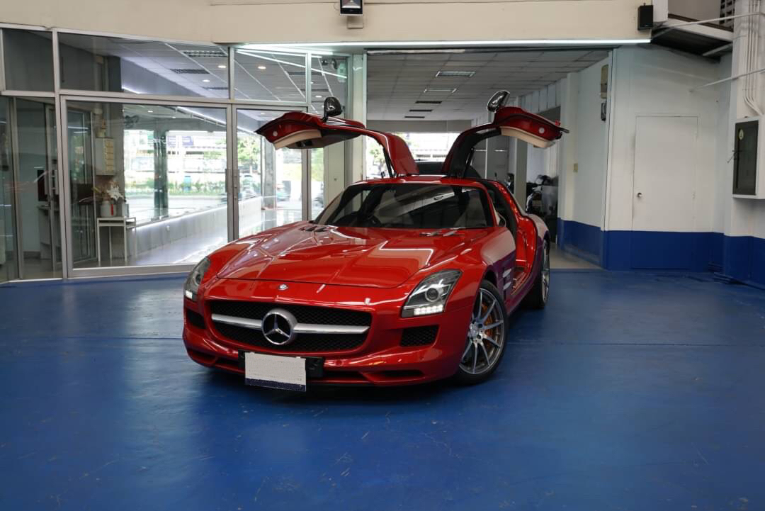 Mercedes Benz SLS AMG Gullwing 6.2 R197 ปี 2011