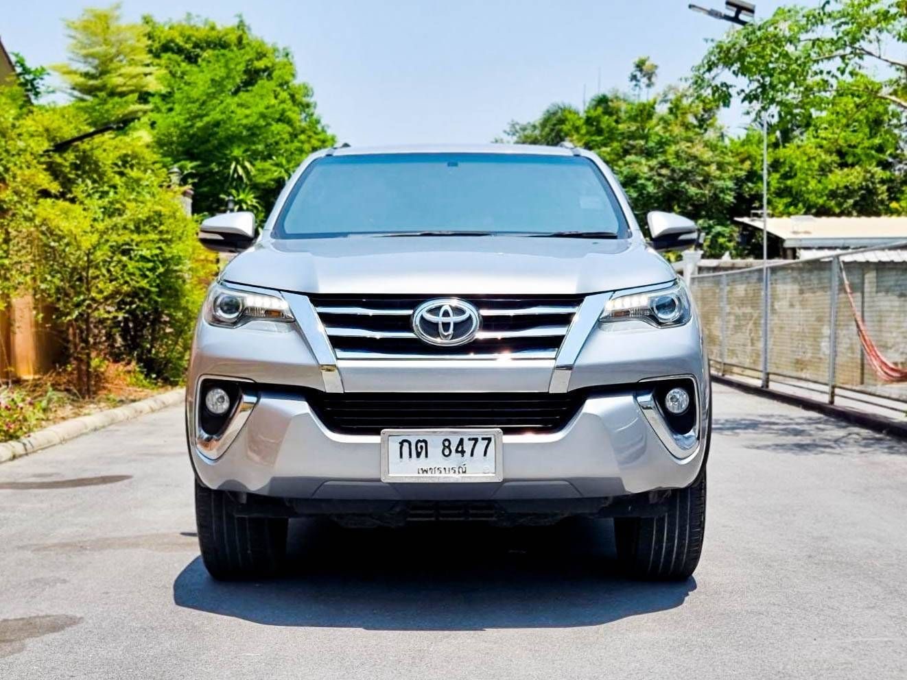 TOYOTA FORTUNER 2.8 V 2WD ปี2016