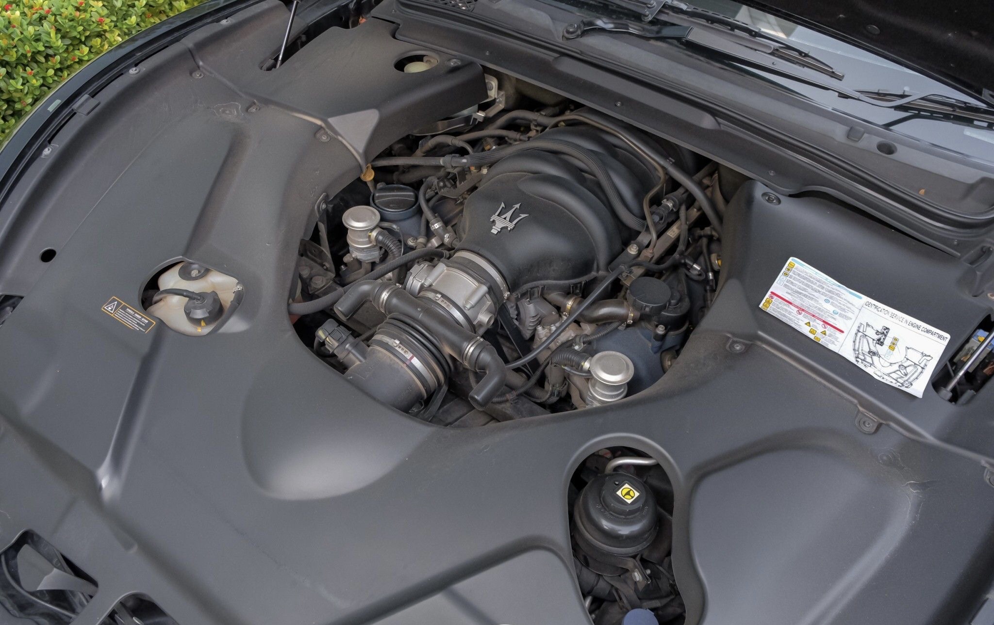 Maserati Granturismo ปี 2011