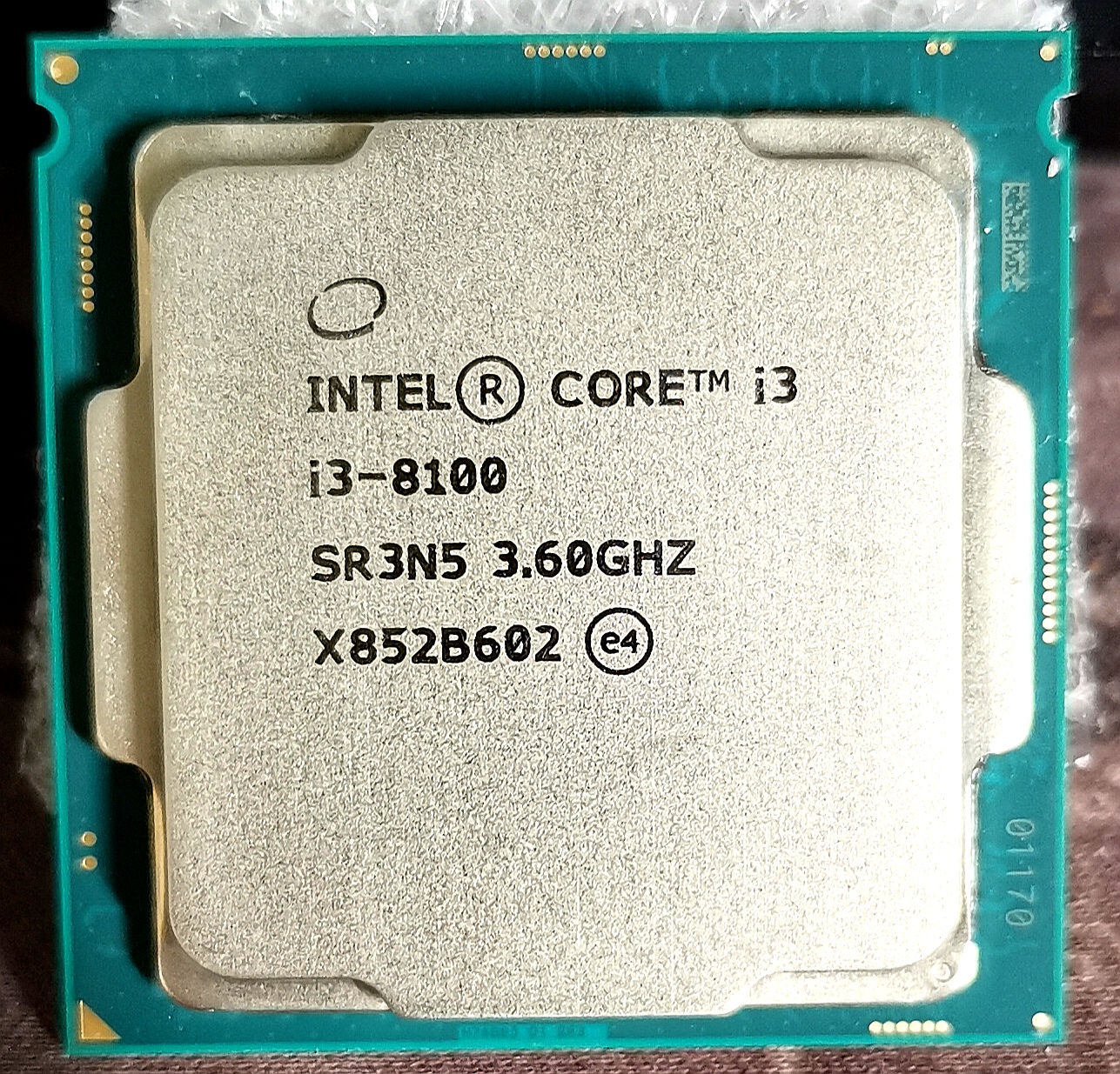CPU i3 8100