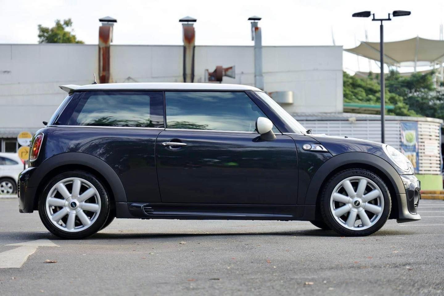 Mini Cooper S R56 ปี 2009