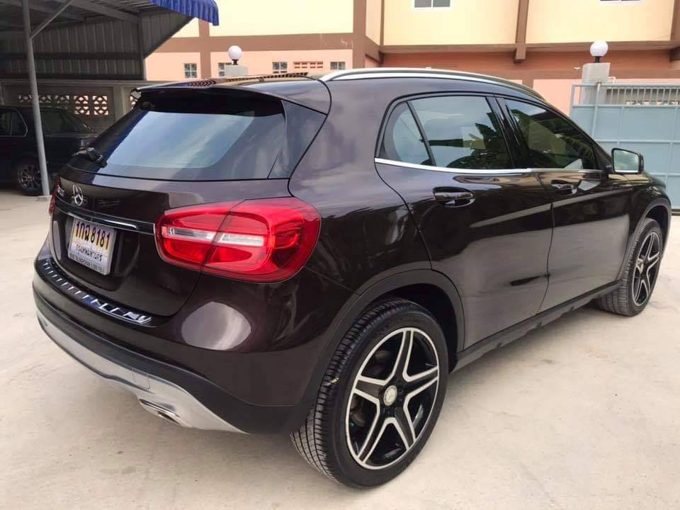 Mercedes Benz GLA200 ปี 2015