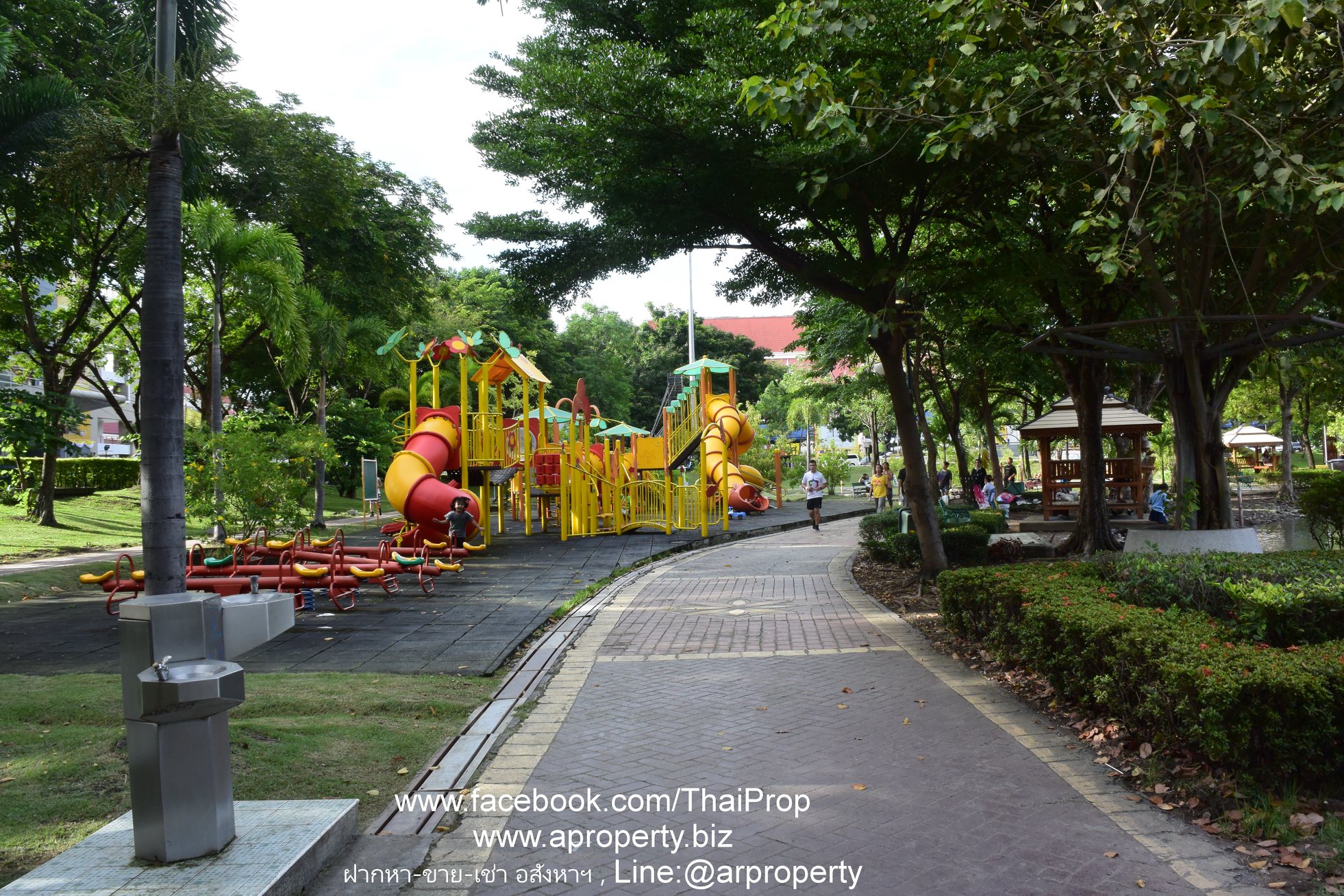 ให้เช่า คอนโด 3 ห้องนอน ขนาด 118 ต.ร.ม ติดรถไฟฟ้าศูนย์ราชการนนทร