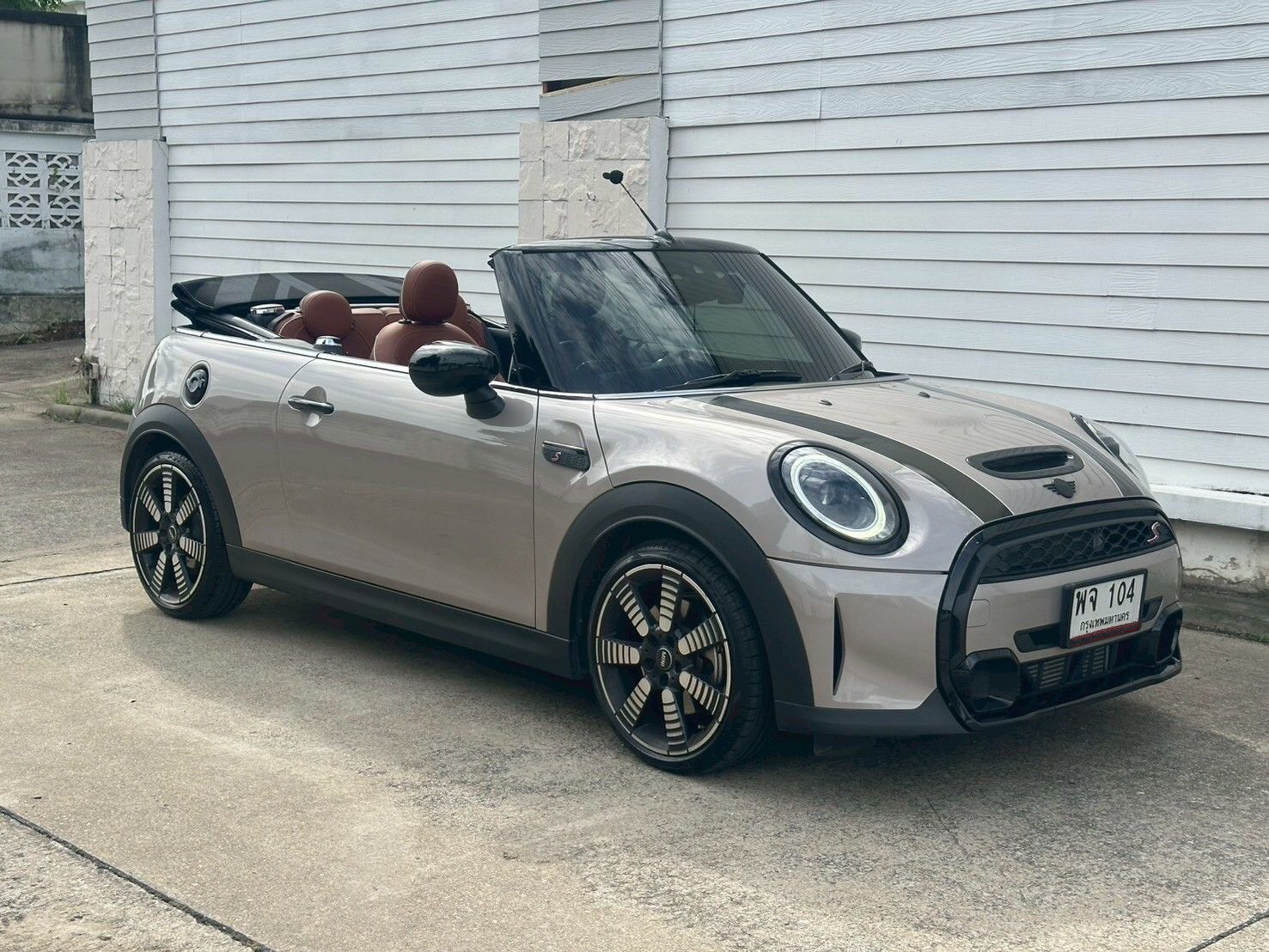 Mini Cooper s Cabriolet ปี 2023