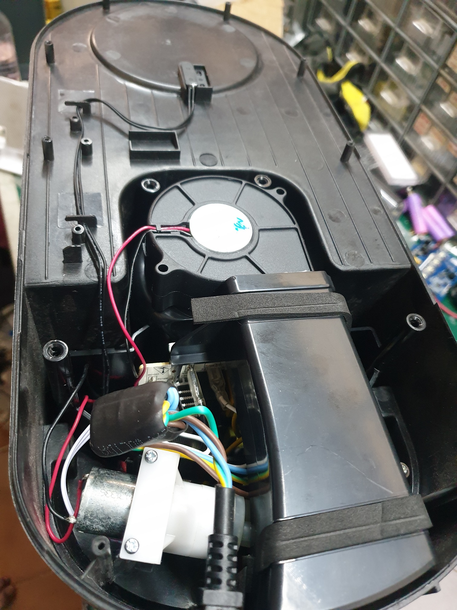 ซ่อมเครื่องปั่นอาหารมัลติฟังก์ชั่น ยี่ห้อ Joyoung รุ่น Y1 อาการเครื่องไม่ร้อน