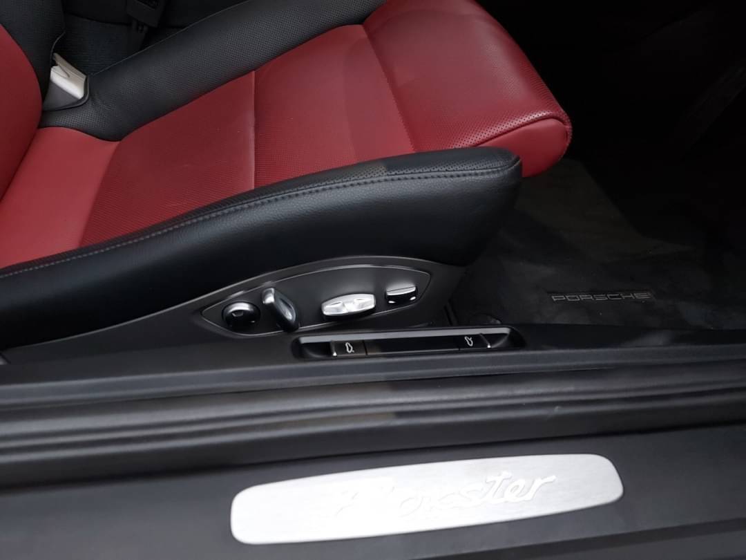 Porsche Boxster 718 ปี 2018