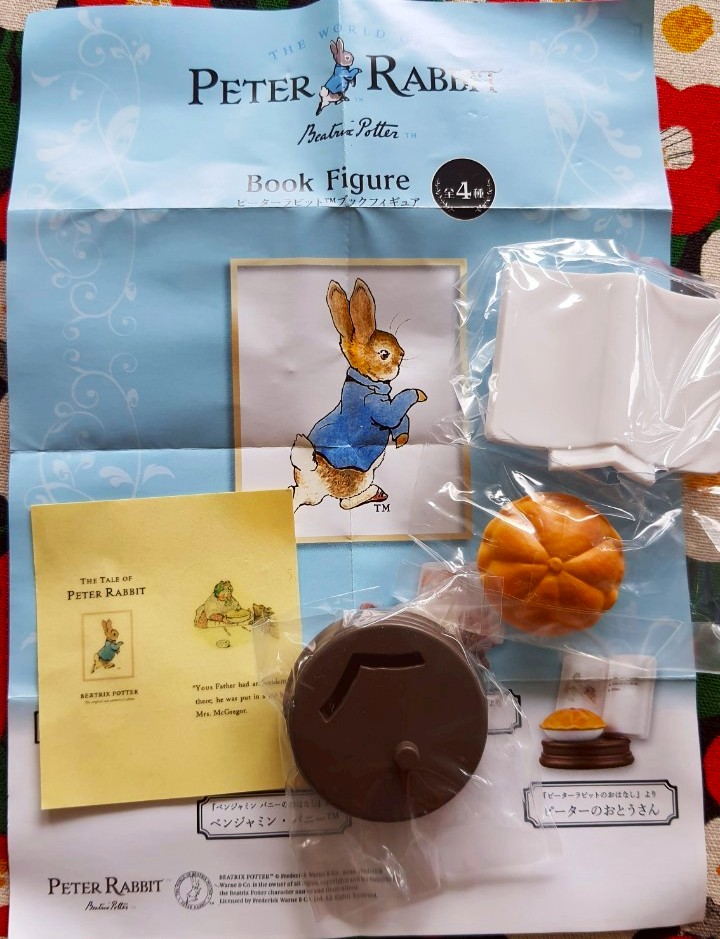 Set น้องกระต่าย ปีเตอร์แรบบิท ฟิกเกอร์ Peter Rabbit Book Figure จากญี่ปุ่น