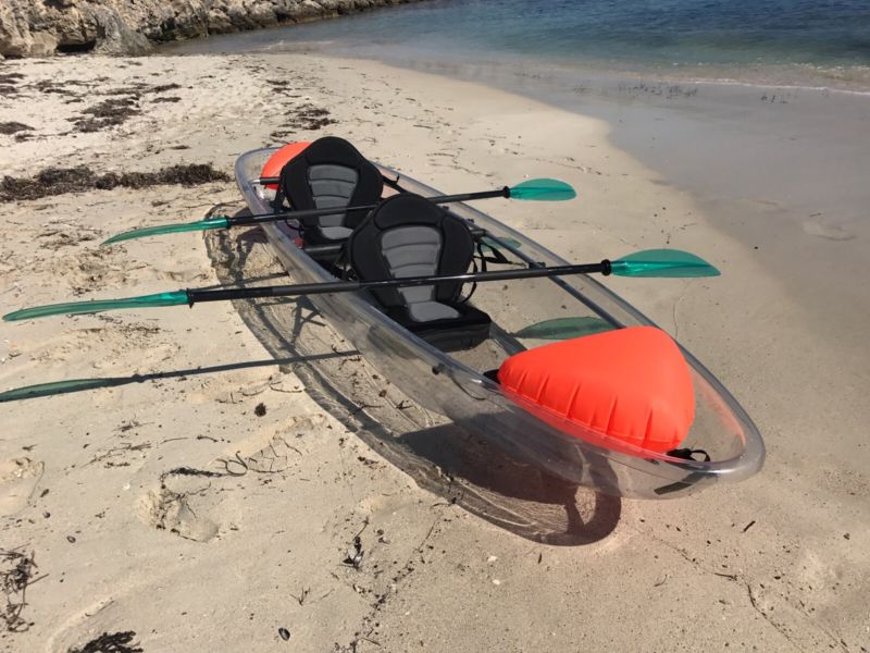 เรือคายัคใส : ไม่มีบาร์กันโคลง