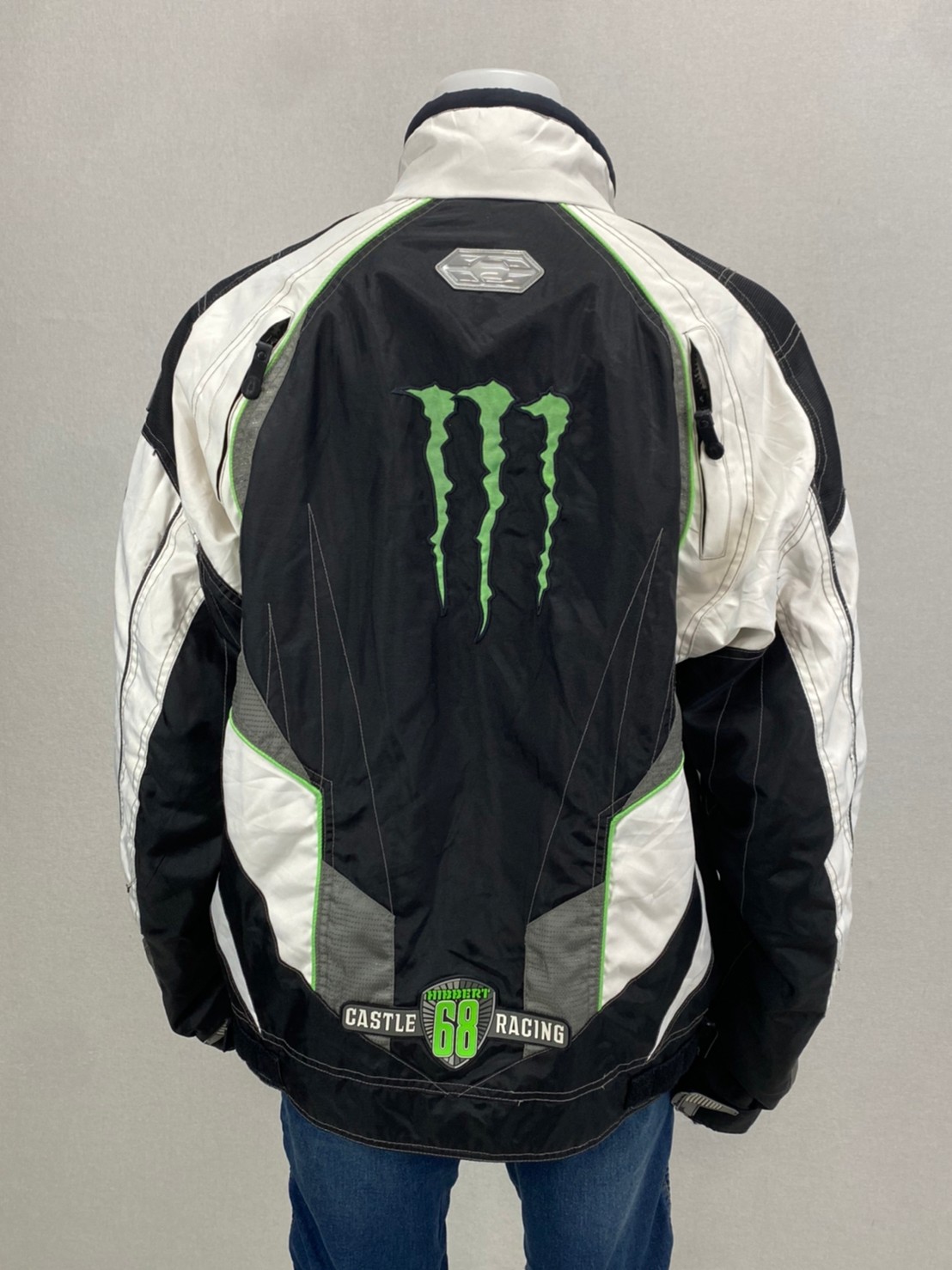 เสื้อขี่มอเตอร์ไซด์( มือสอง) RCS 953: อก 52" ยาว 28" **CASTLE** (ไม่มีการ์ด)