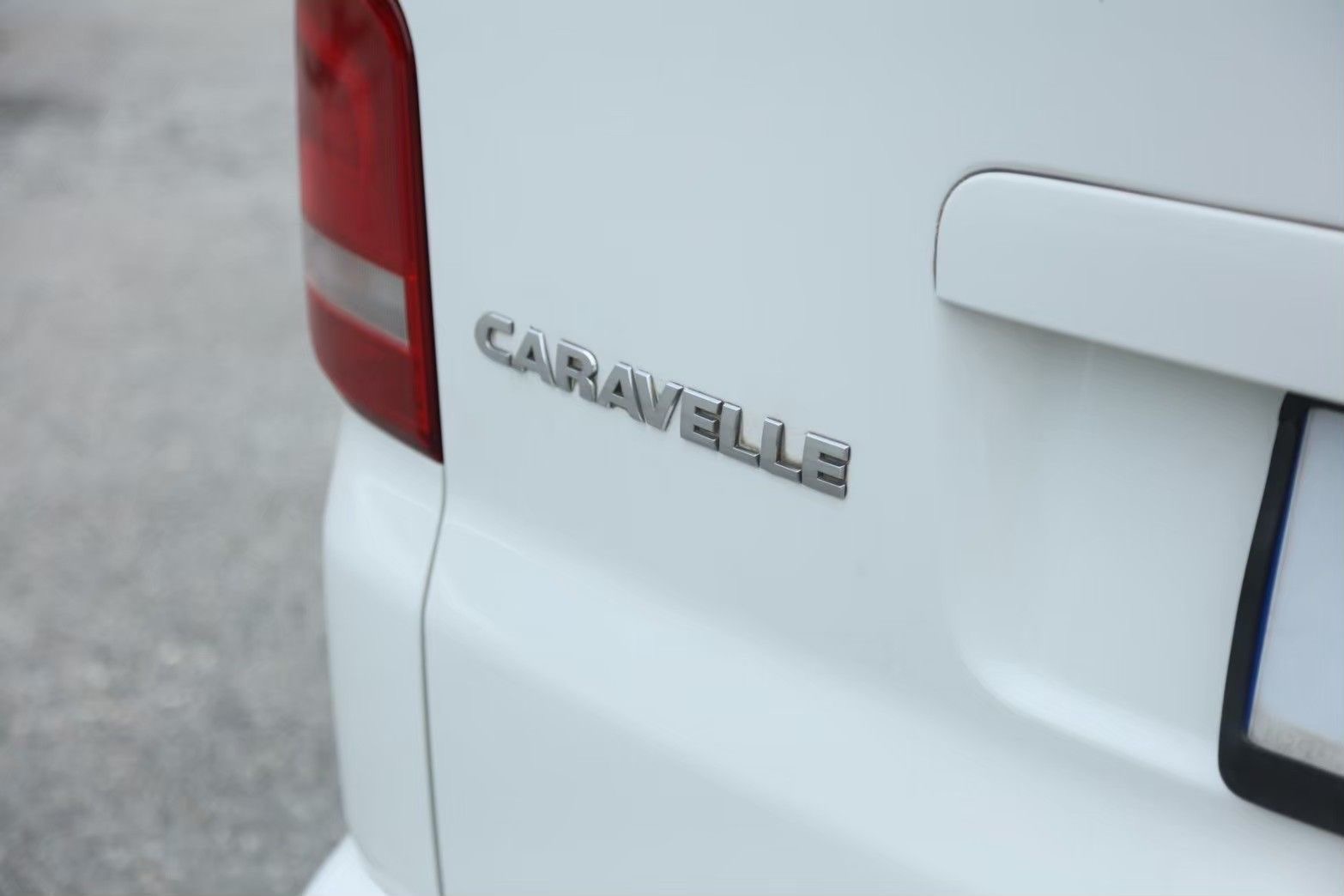Volk Caravelle 2.0 TDI ปี 2013