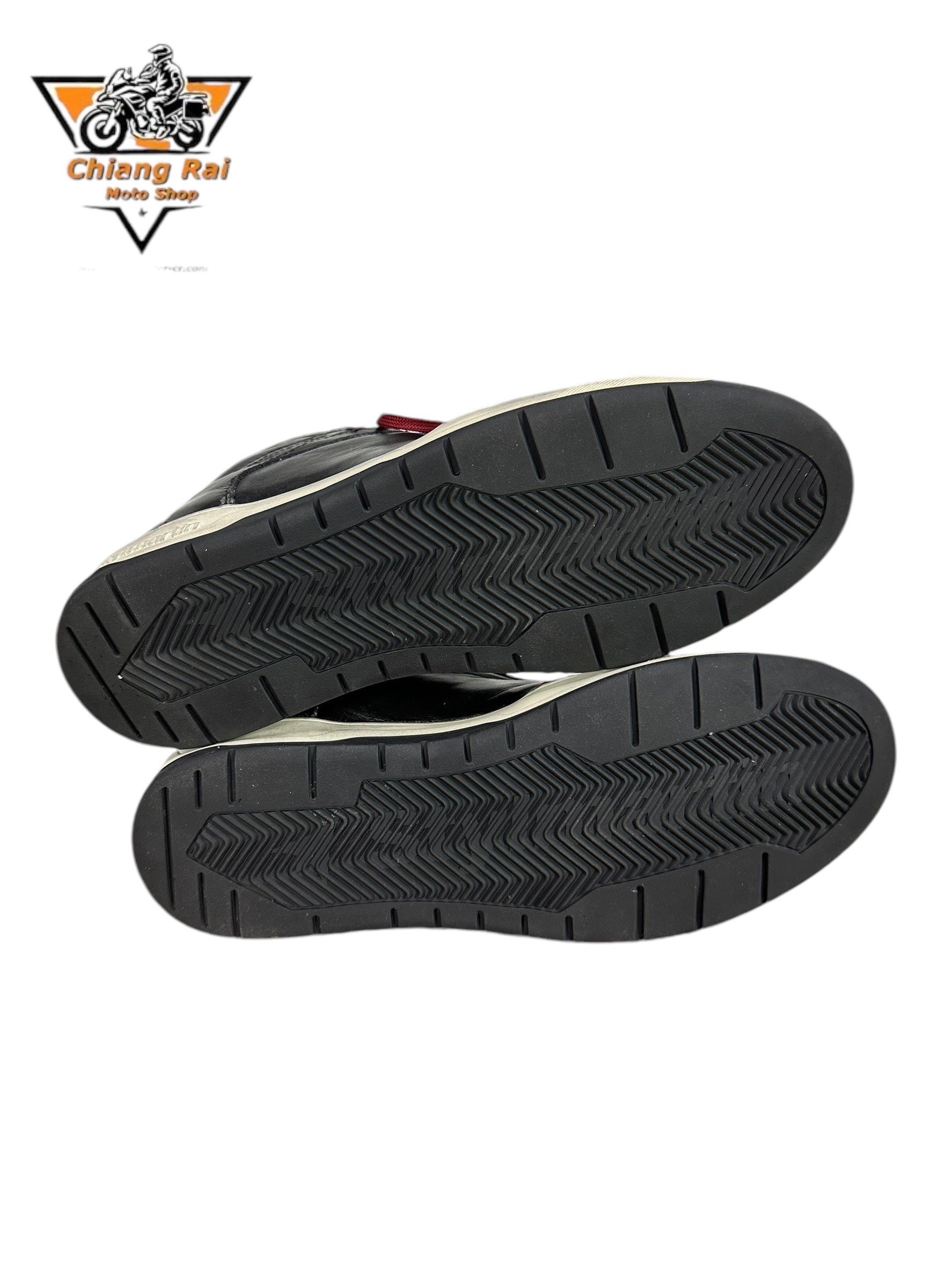 รองเท้าขี่มอเตอร์ไซด์( มือสอง) RCBS-813 Size ขนาดจากป้าย 46:EUR / 11:UK / 29:Cm.(STYIMARTIN)