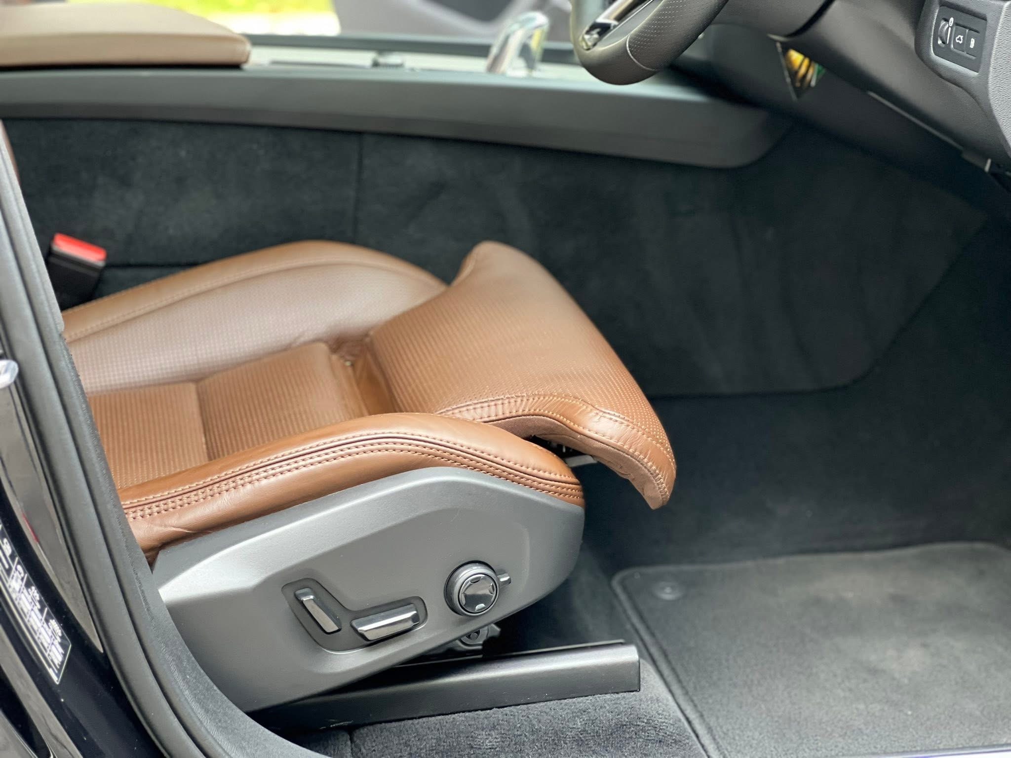 VOLVO XC60 T8 Incription AWD ปี 2019