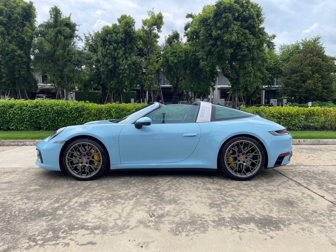 Porsche 911/992 Targa 4S สีพิเศษ CUSTOM COLOUR BLUE PASTEL (GULF BLUE) ปี 2021