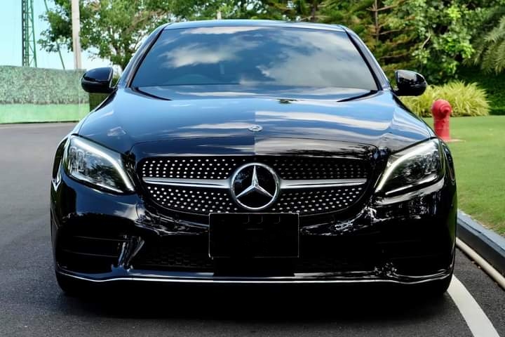 Mercedes Benz W205 Facelift C220d AMG Dynamic ปี 2018