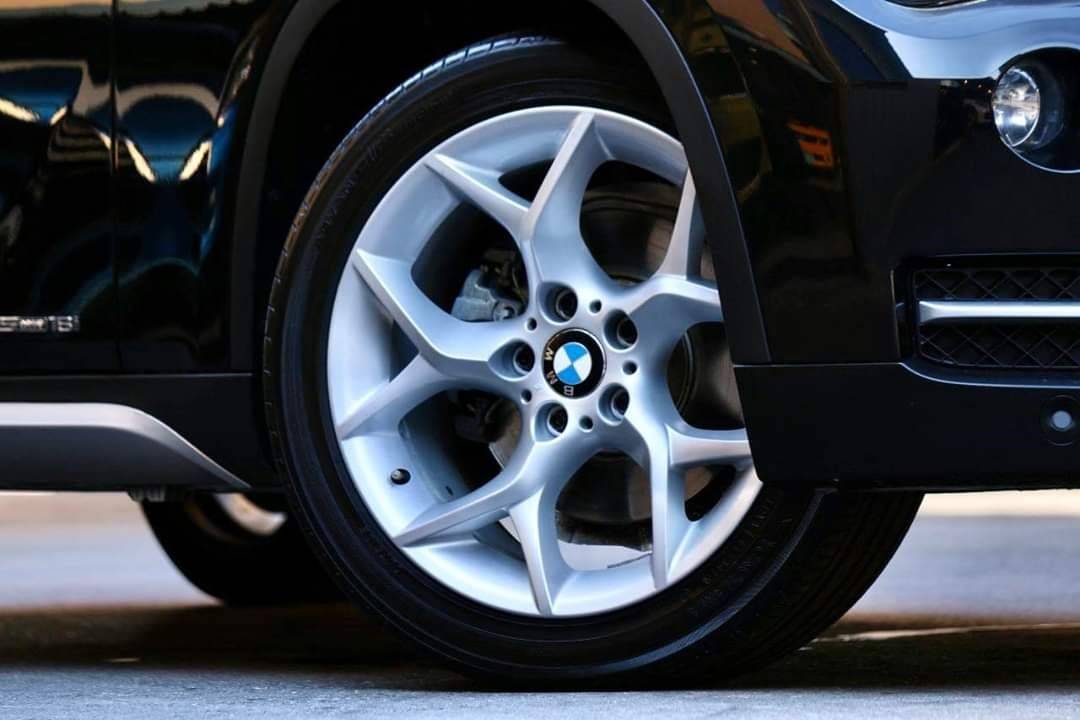 Bmw X1 X-Line 18i lci ปี 2014