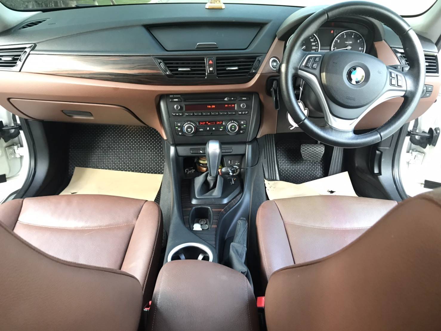 BMW X1 SDRIVE18i X-LINE LCI E84 ปี 2014