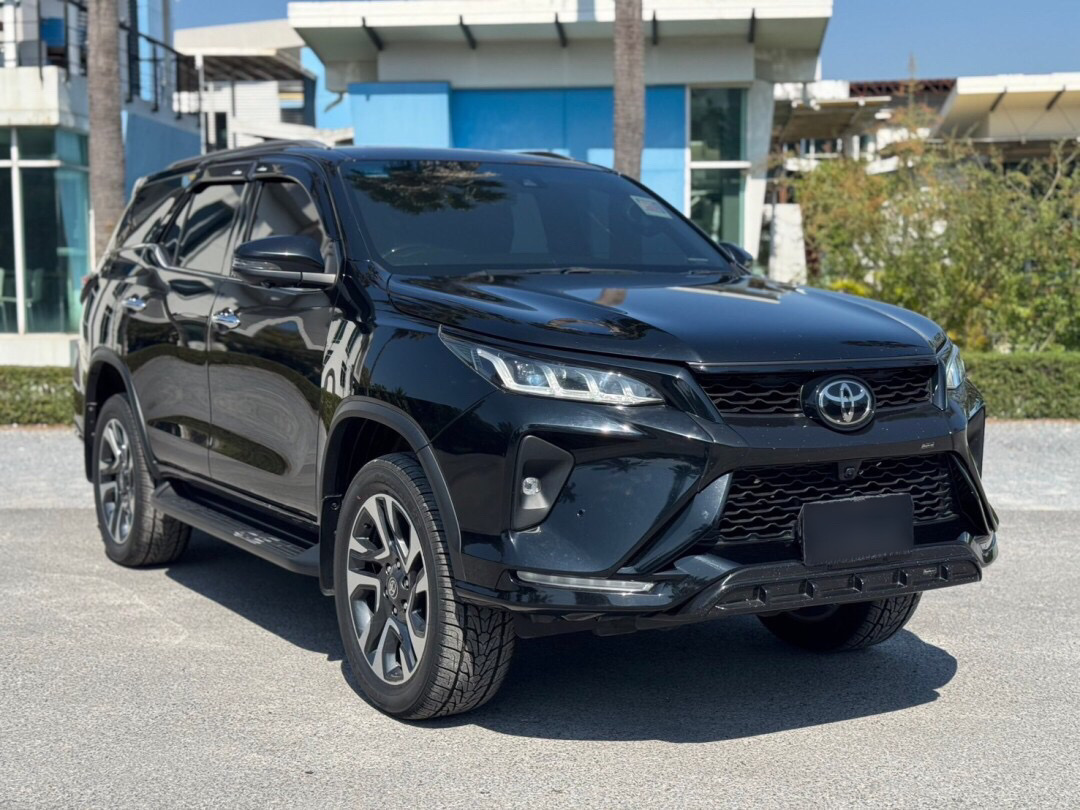 Toyota Fortuner Legender 2.8 4x4 ปี 2021