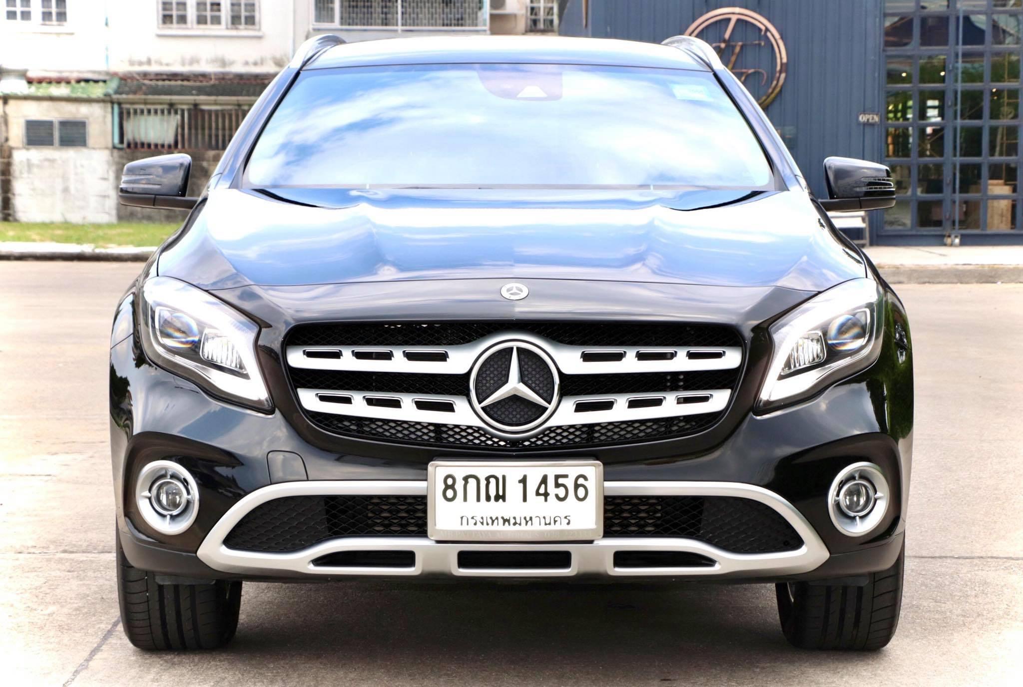 BENZ GLA200 ปี2019