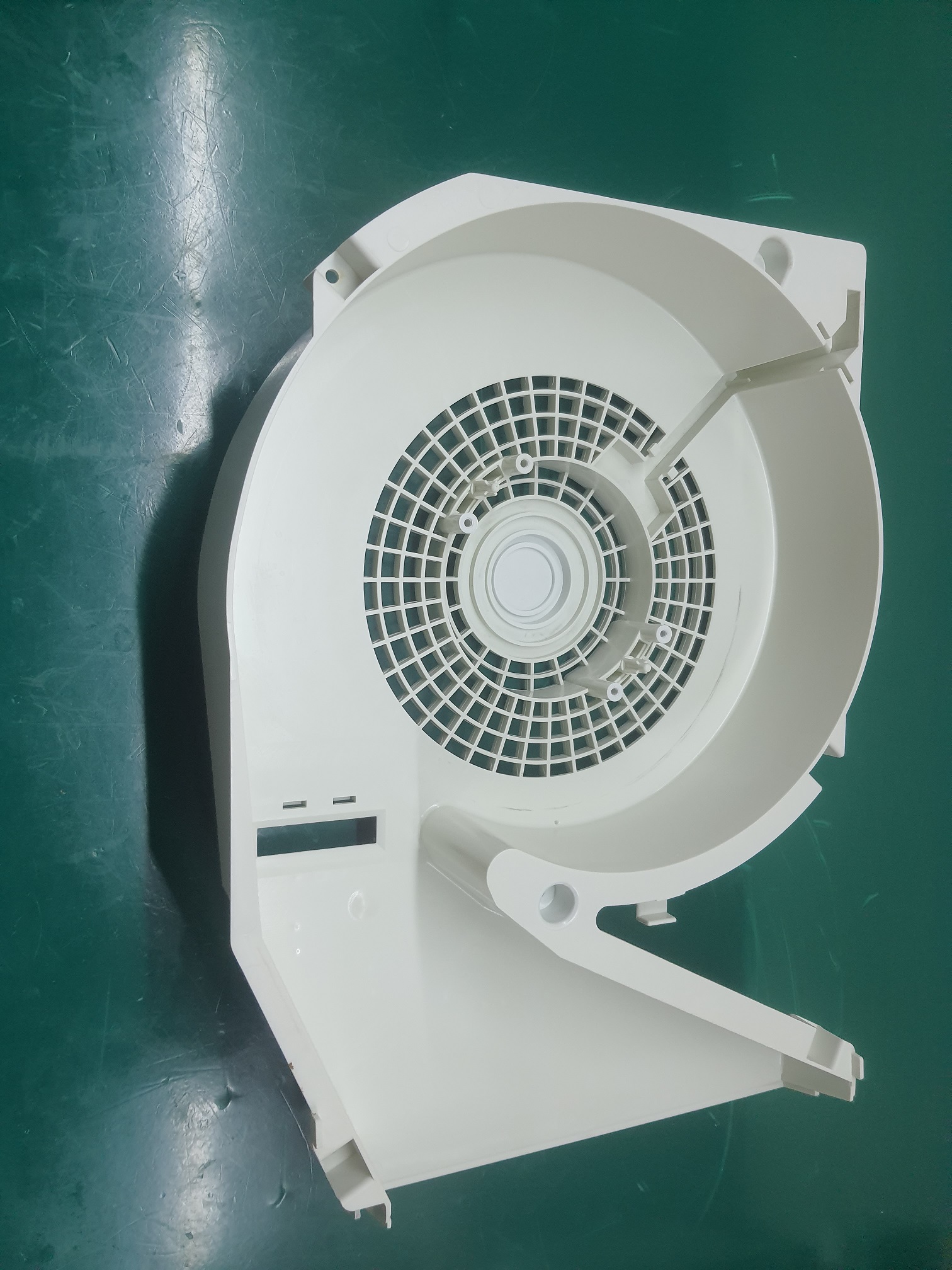 ล้างเครื่องฟอกอากาศ ยี่ห้อ SHARP รุ่น KC930