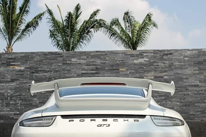 PORSCHE 911 GT-3 ปี 2015