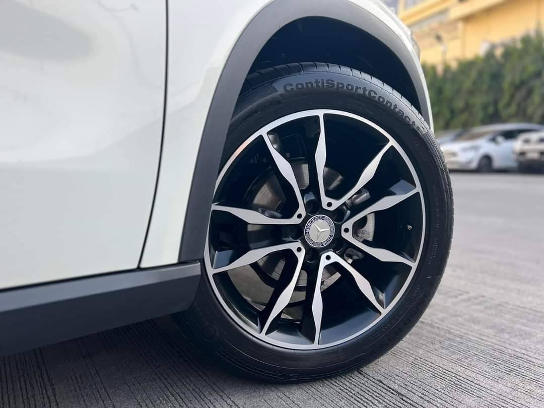 Mercedes BENZ GLA200 ปี 2016