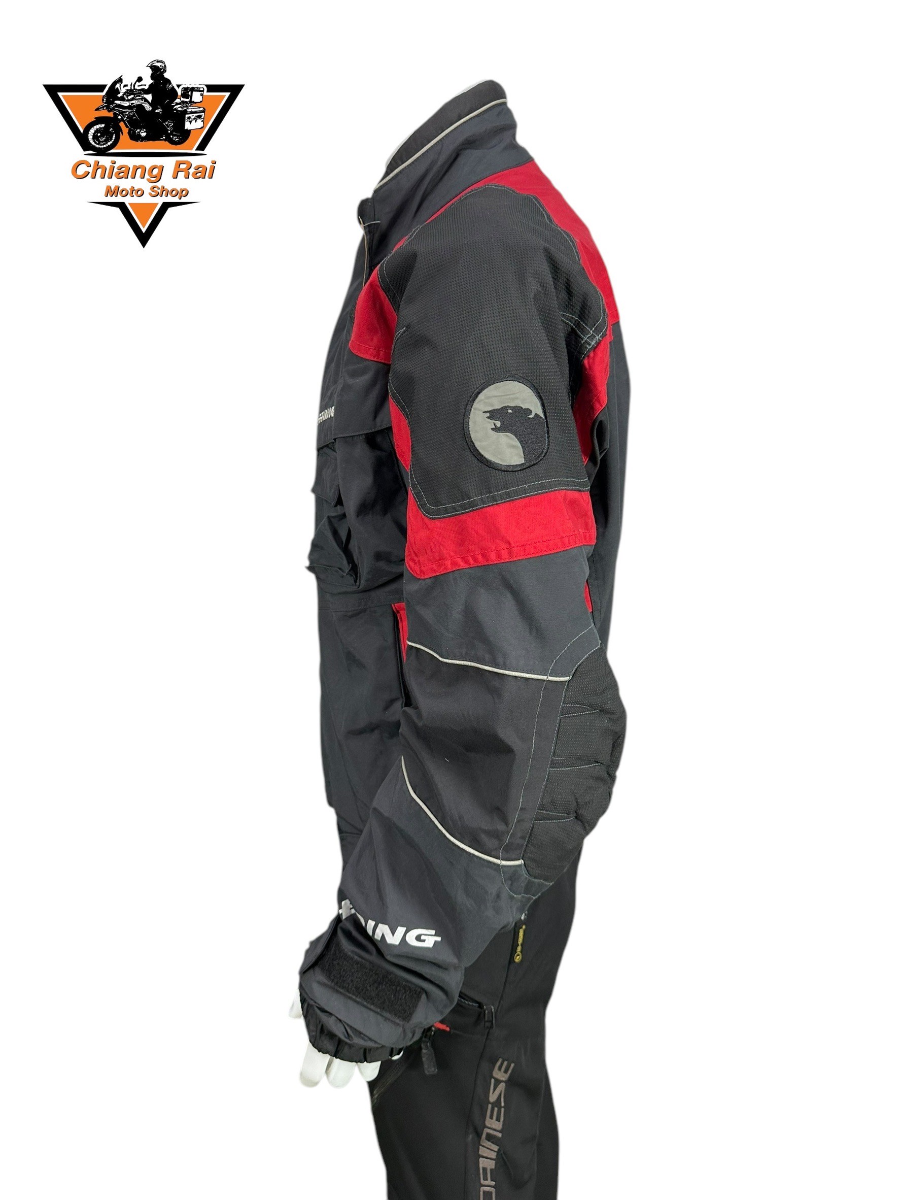 เสื้อขี่มอเตอร์ไซด์( มือสอง) CRSB 003 : อก 46" ยาว 26" (L) **BERING**