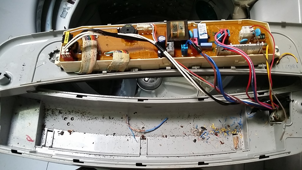 ซ่อมเครื่องซักผ้า ยี่ห้อ LG รุ่น WF-T9065TD อาการเครื่องซักผ้าไม่ทำงาน