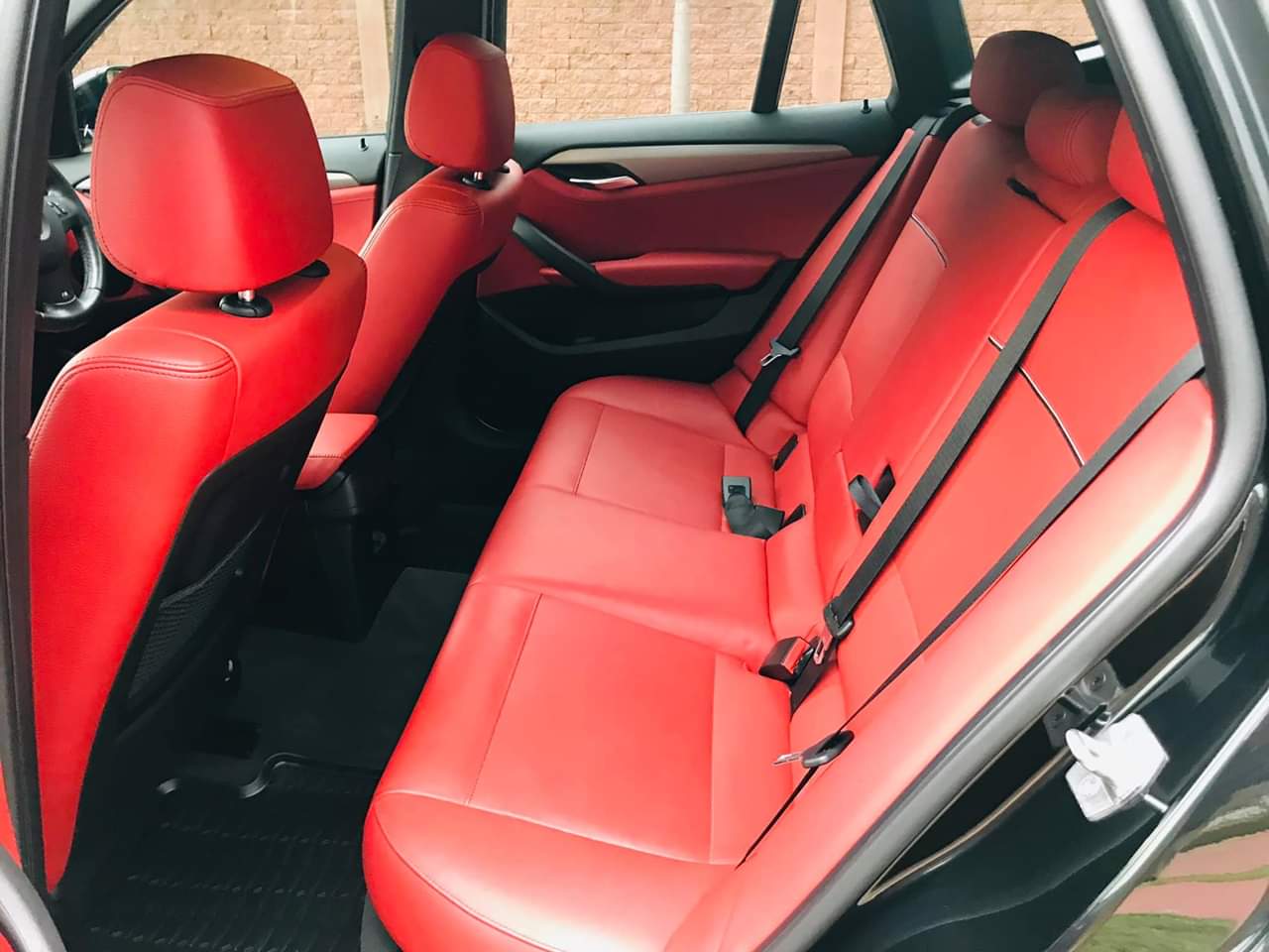 BMW X1 sDrive 1.8i M Sport LCI ปี 2015