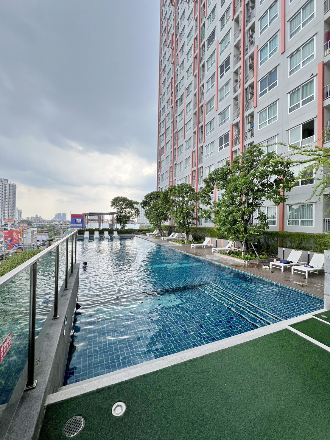 ให้เช่า นิช ไอดี แอท ปากเกร็ด สเตชั่น ตรงข้าม รร.สวนกุหลาบ ( ติวานนทร์ )