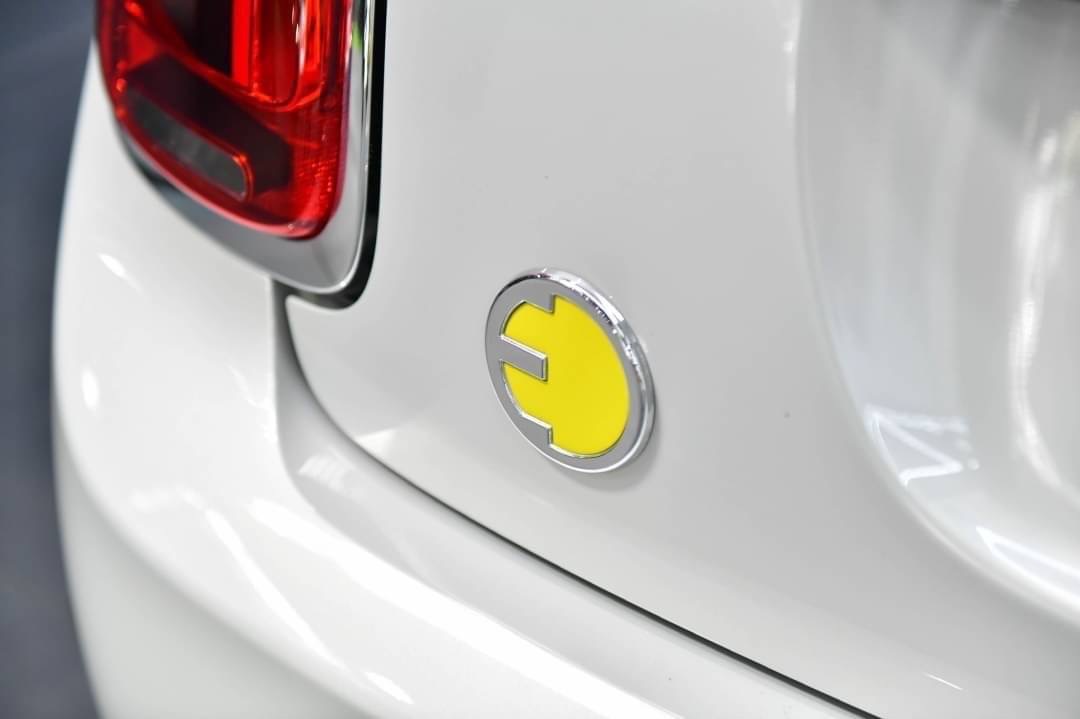 Mini Cooper SE Hatch ปี 2023