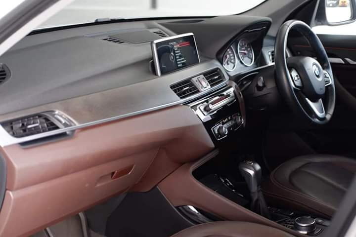 BMW X1 18D xLine ปี 2017