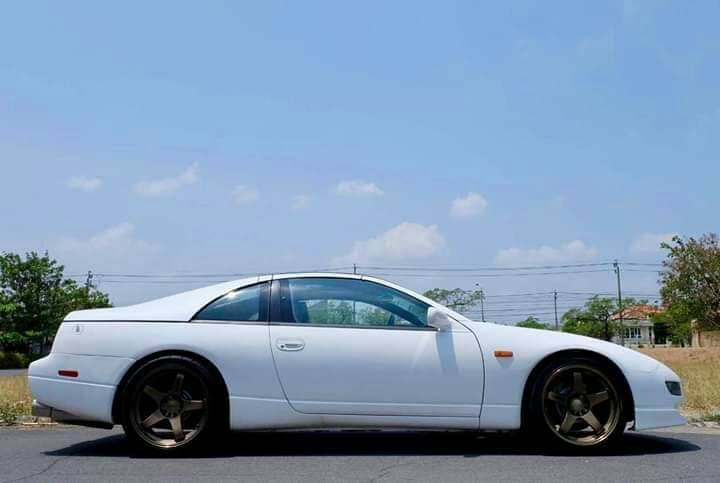 Nissan 300 zx จดทะเบียนปี2004