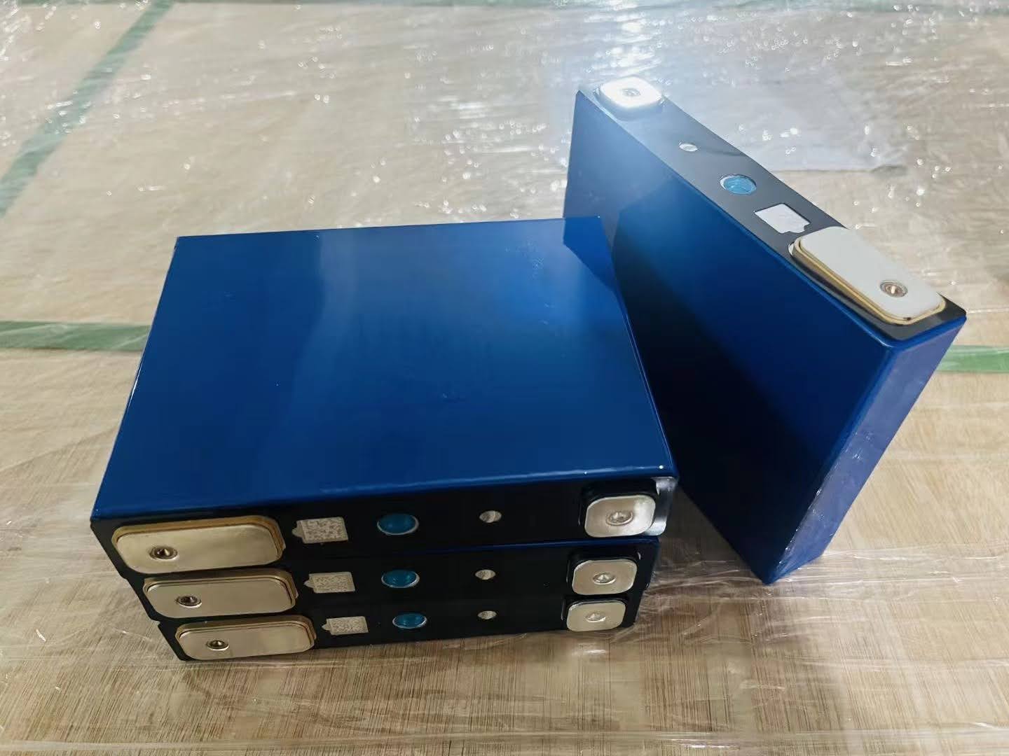 Gotion Gauxuan LFP lifepo4 3.2v 52Ah
